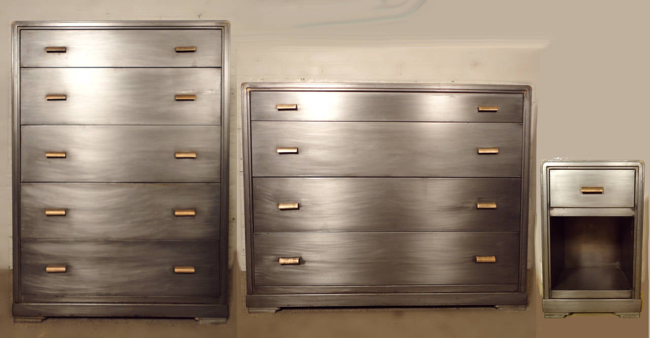 Mid-Century Four-Drawer Metal Dresser by Simmons 1