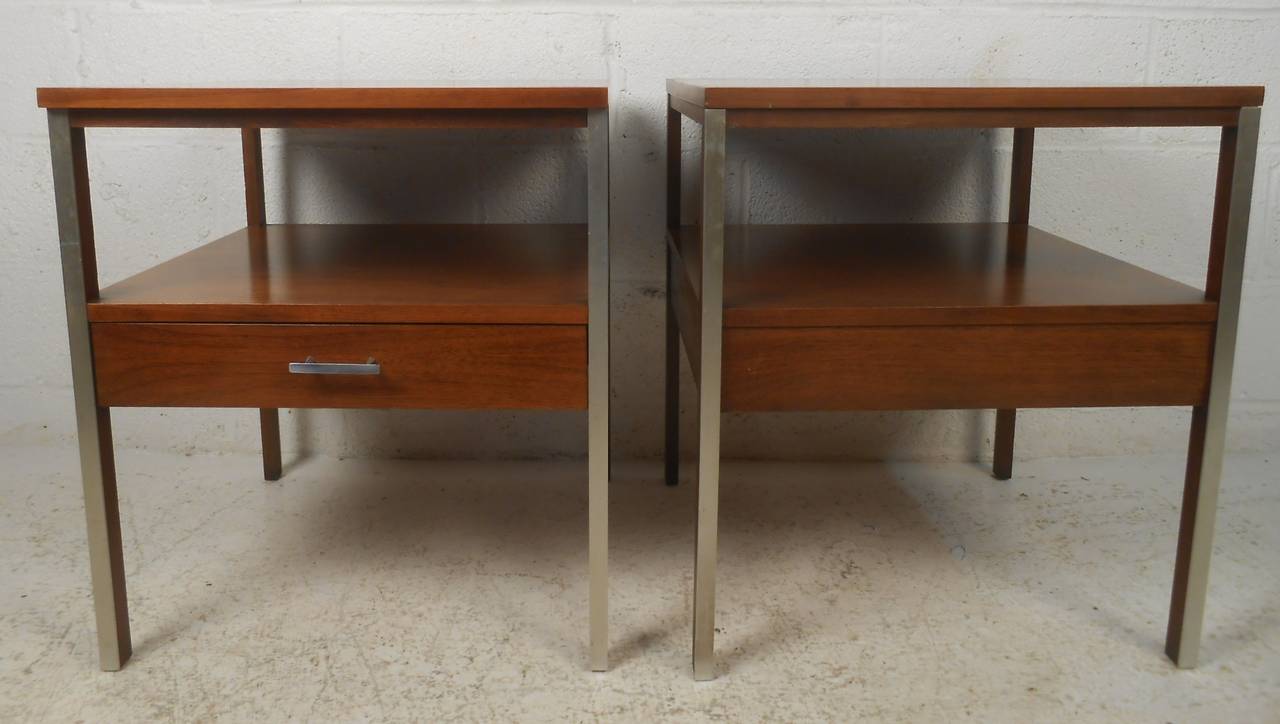 Paul McCobb Mid-Century Modern Nightstands In Good Condition In Brooklyn, NY