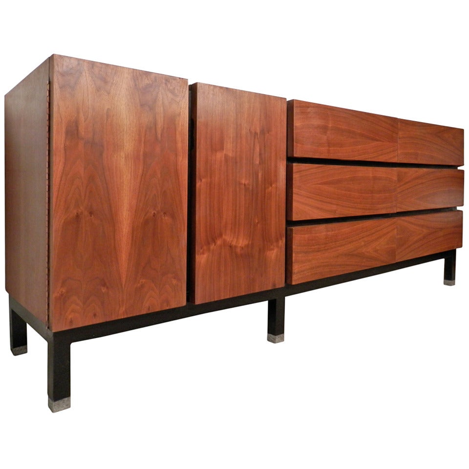 Sleek Mid Century Modern Martinsville Dresser w/ Black Trimming