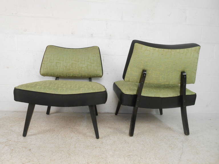 Vintage Art Deco Slipper Chairs In Good Condition In Brooklyn, NY