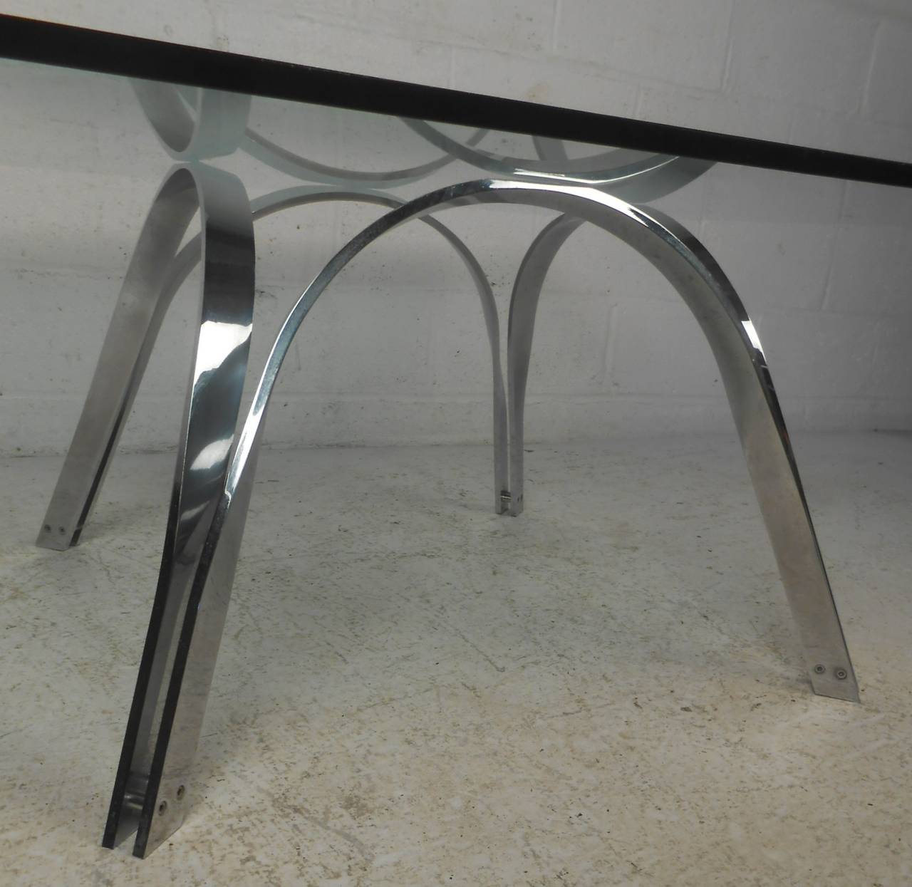 Mid-Century Modern Coffee Table by Tri-Mark, circa 1971 In Good Condition For Sale In Brooklyn, NY