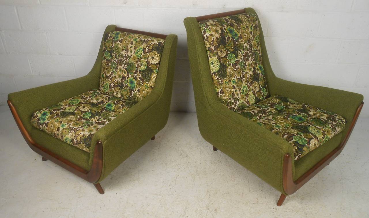 Mid-Century Modern pair of matching high back lounge chairs in the style of Adrian Pearsall. Please confirm item location (NY or NJ) with dealer.