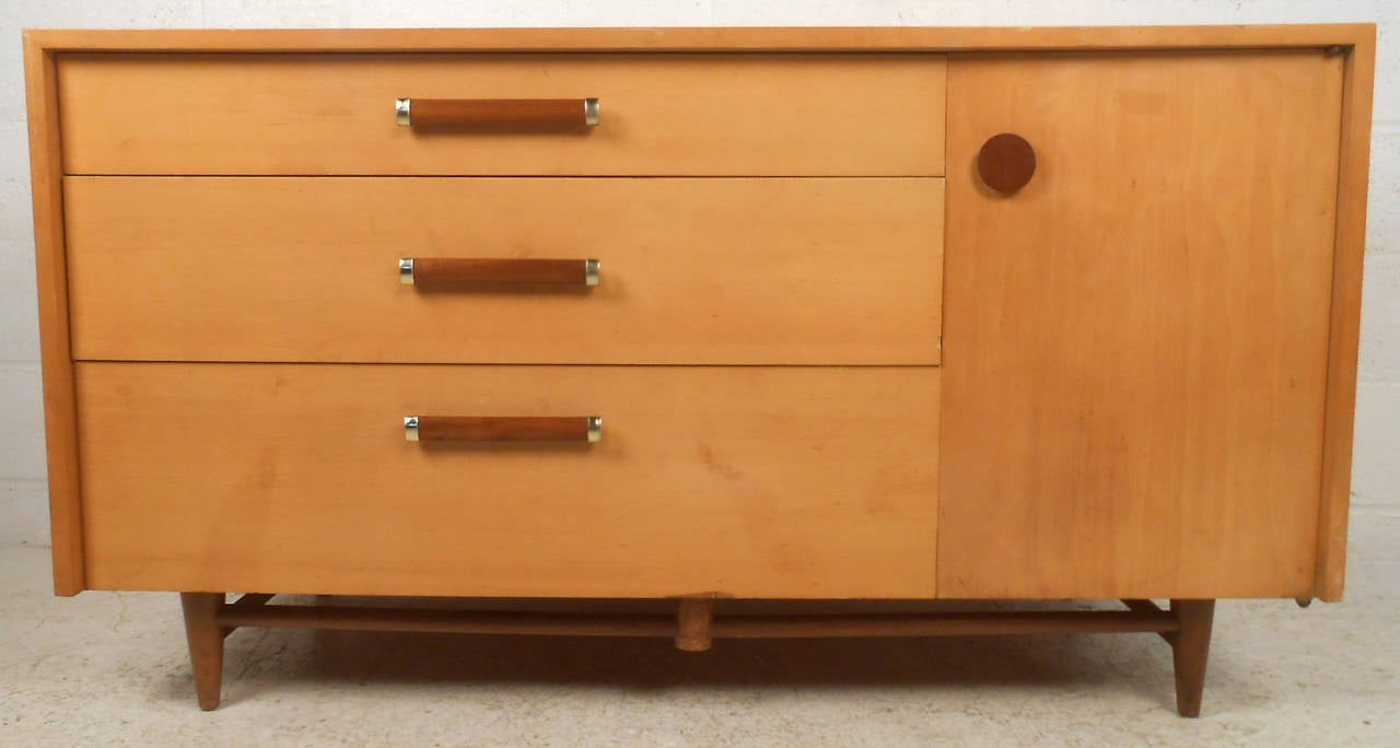 Mid-Century Credenza by Merton L. Gershun for American of Martinsville In Fair Condition In Brooklyn, NY
