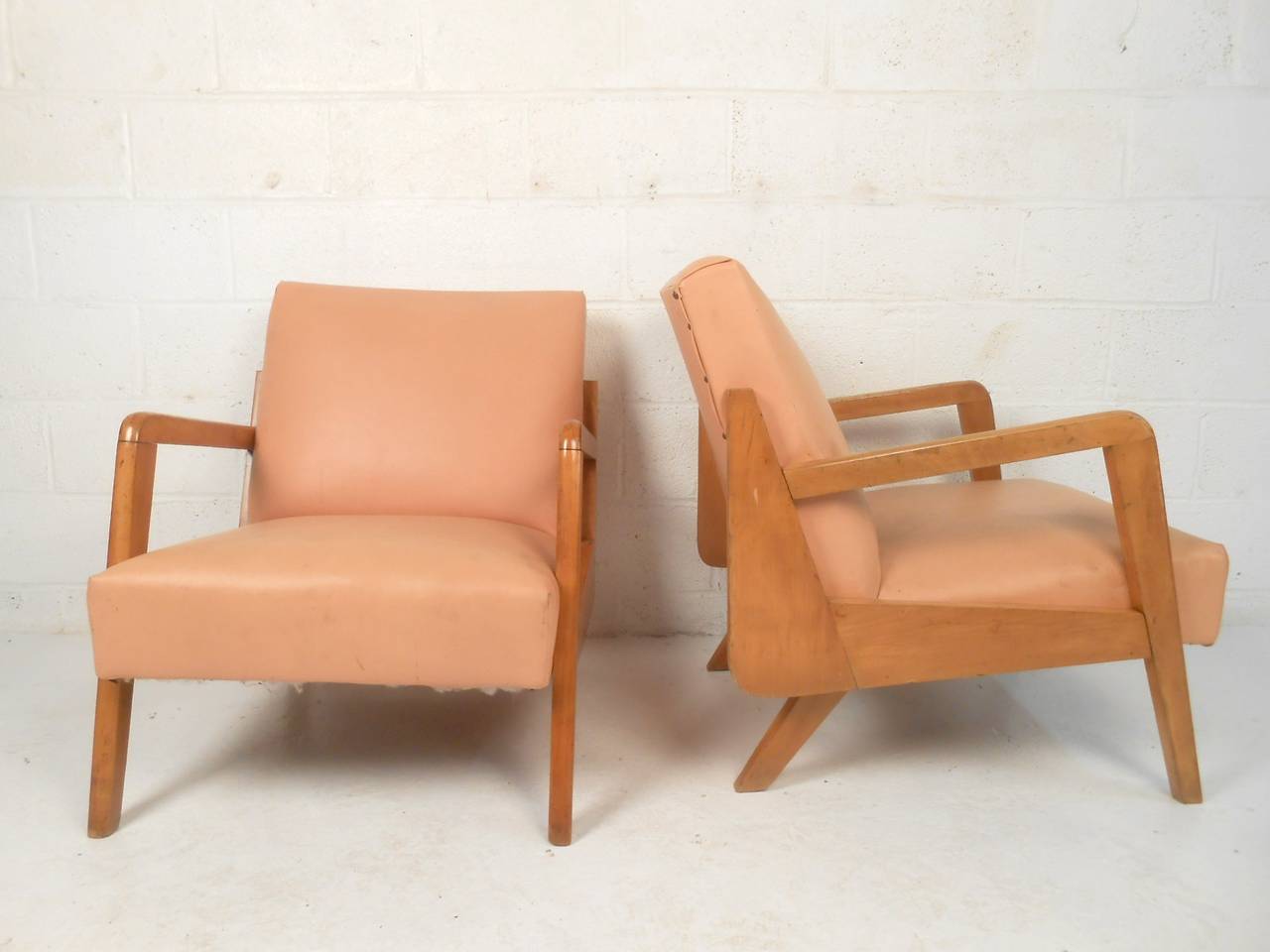 Mid-20th Century Atomic Modern Lounge Chairs, a Pair