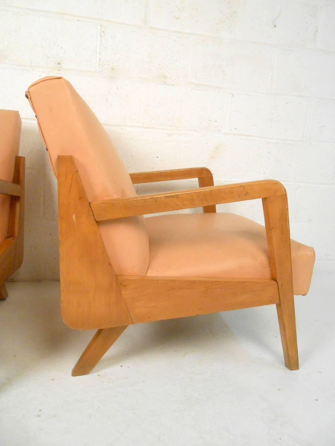 Atomic Modern Lounge Chairs, a Pair 2