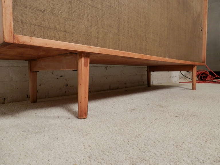 Mid-20th Century Paul McCobb For Planner Group Mid Century Modern Credenza