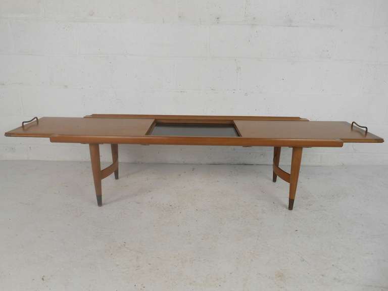 sliding top table