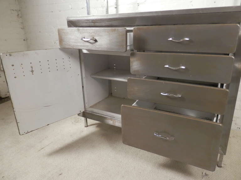 Rare Industrial Metal Hutch w/ Removable Top In Excellent Condition In Brooklyn, NY