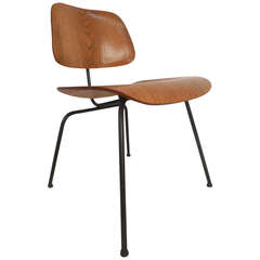Charles Eames Mid Century Modern Molded Plywood Chair for Herman Miller