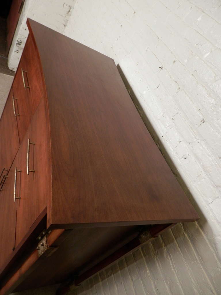 Harold M. Schwartz for Romweber Mid-Century Tall Chest In Good Condition In Brooklyn, NY