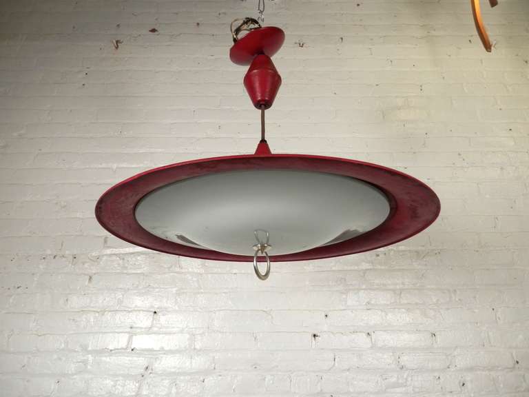 Lámpara colgante Funky Mid-Century Vintage UFO Saucer Moderno de mediados de siglo en venta