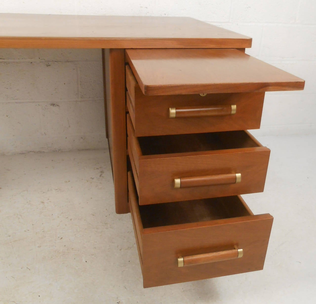 executive desks for sale