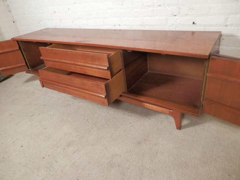 Mid-20th Century Mid-Century Modern Credenza w/ Dramatic Curved Front