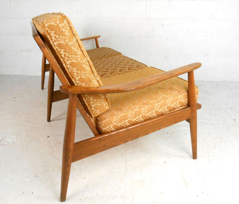 Three-Piece Mid-Century Modern Living Room Set For Sale at 1stDibs