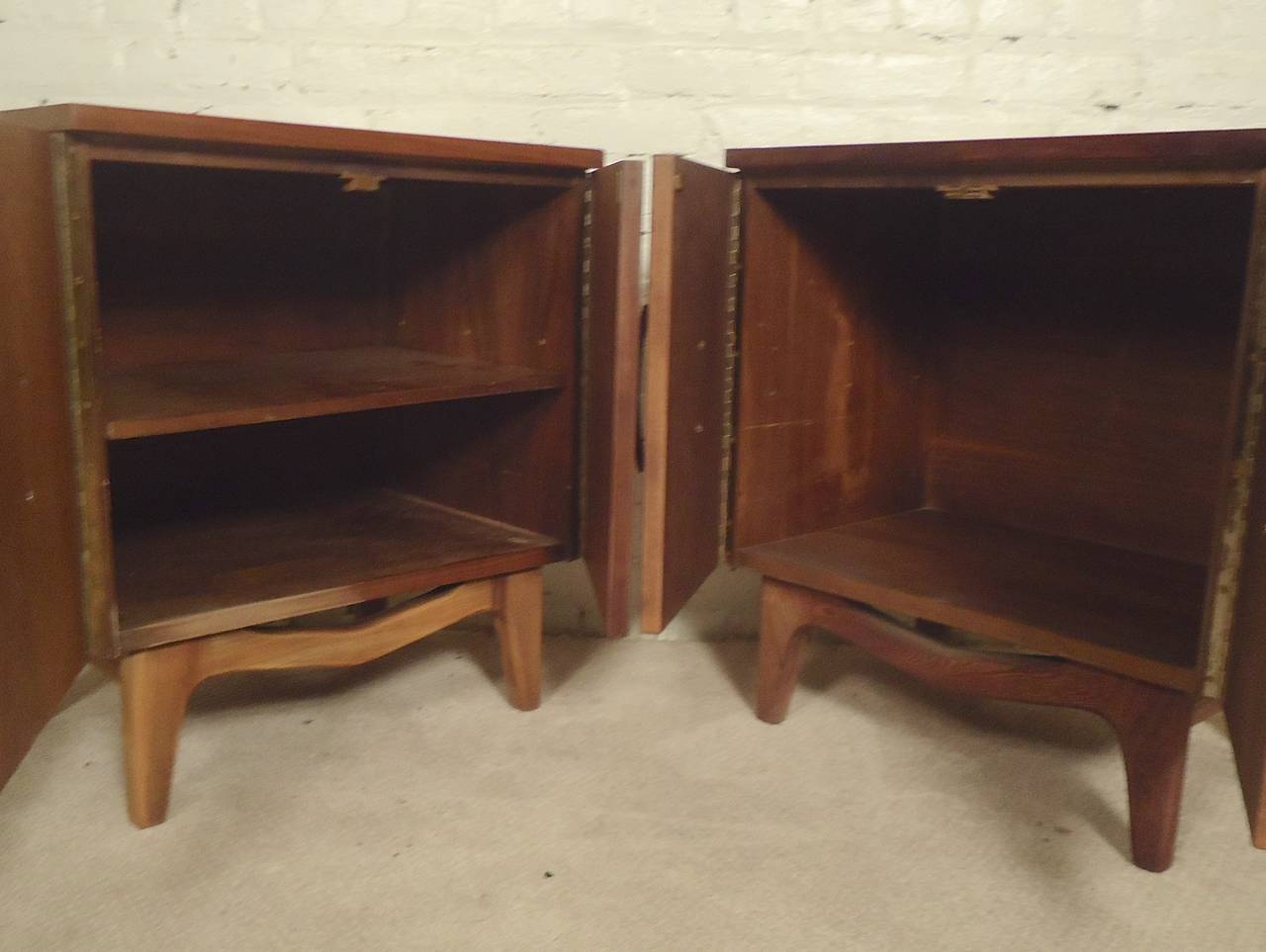 Mid-Century Modern Matching Midcentury Nightstands with Sculpted Detail