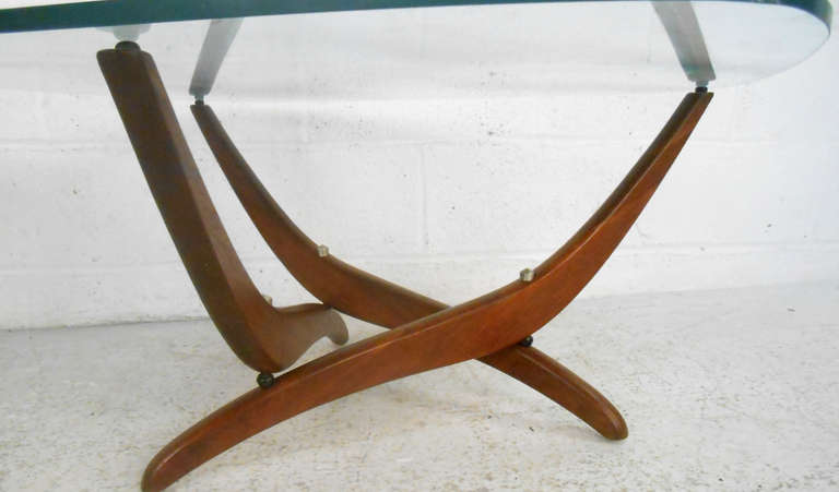 Mid-Century Modern Pair of Midcentury Sculptural End Tables by Forest Wilson For Sale