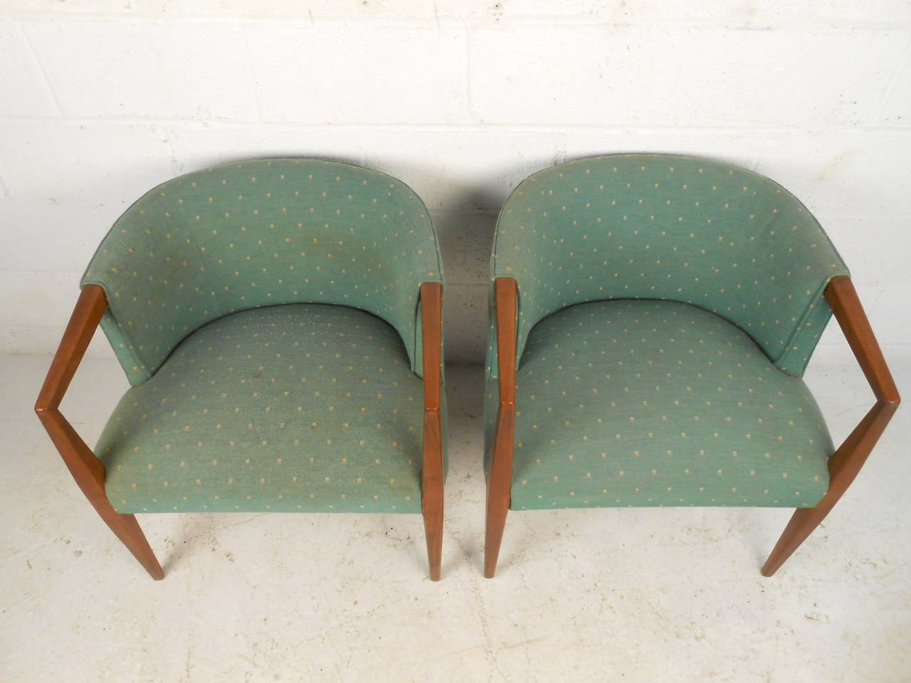 American Pair of Midcentury Lounge Chairs with Walnut Frames
