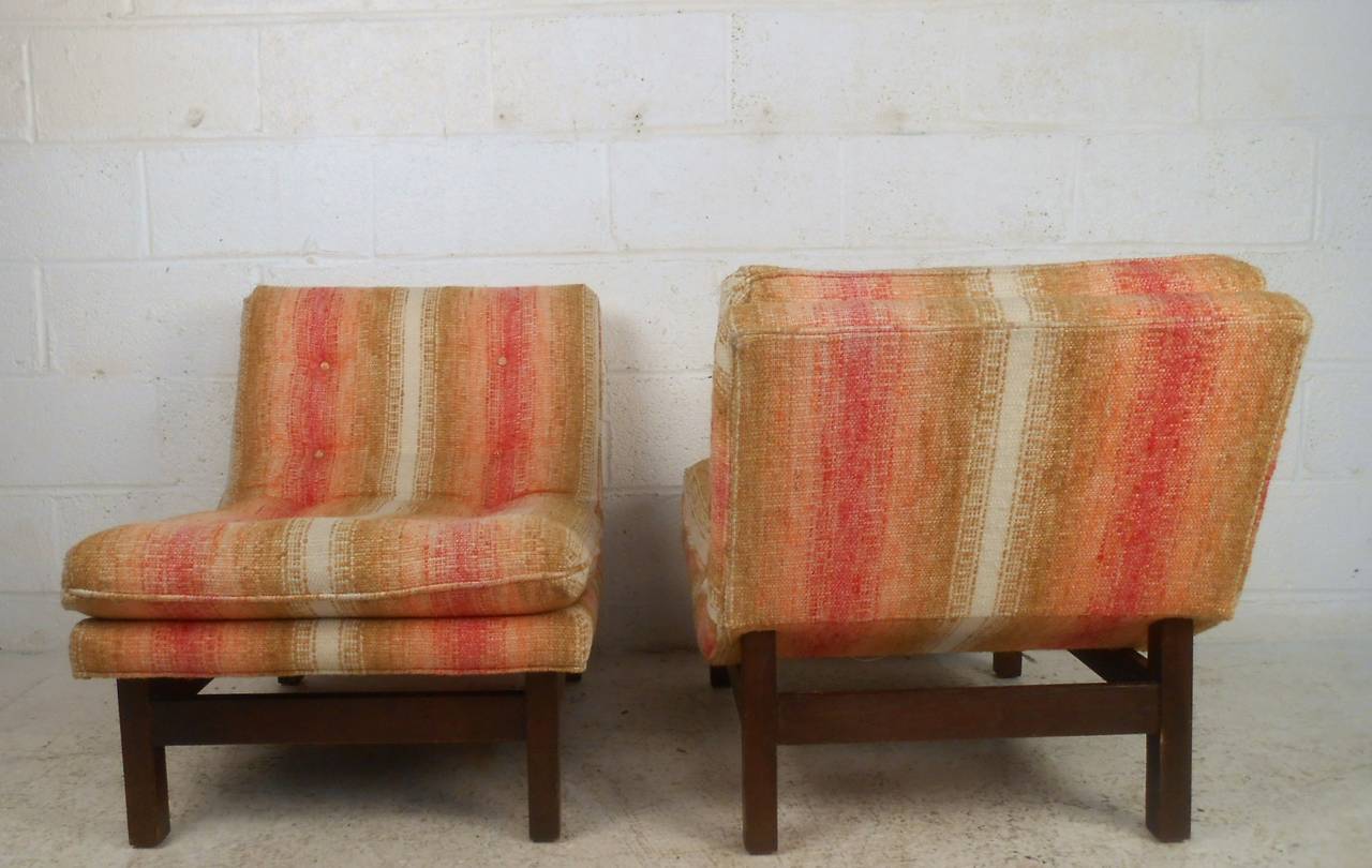Mid-Century Modern Pair of Midcentury Edward Wormley, Dunbar Style Slipper Chairs