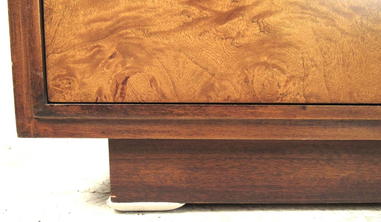 Veneer Stylish Mid-Century Burlwood Bedroom Dresser