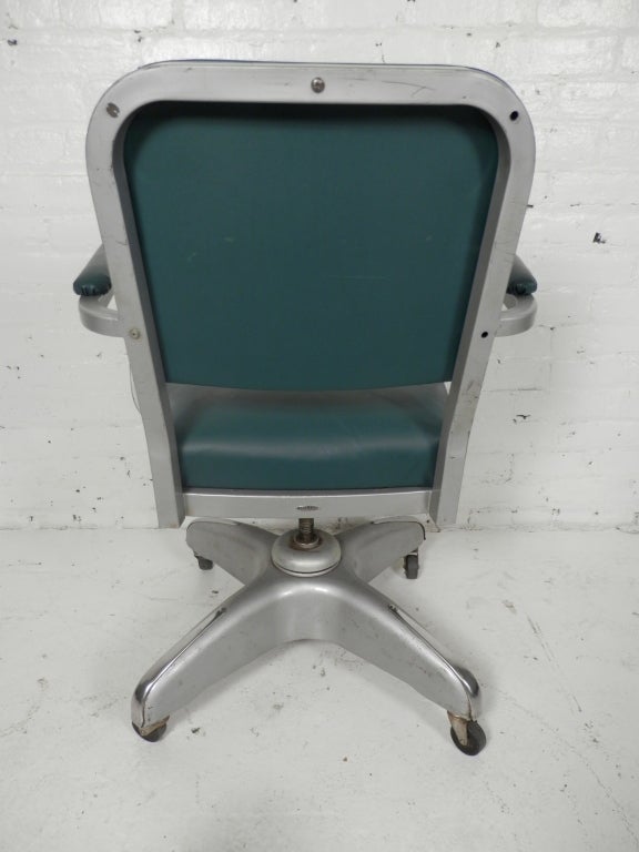 Metal Handsome Vintage Industrial Cole Steel Desk Chair