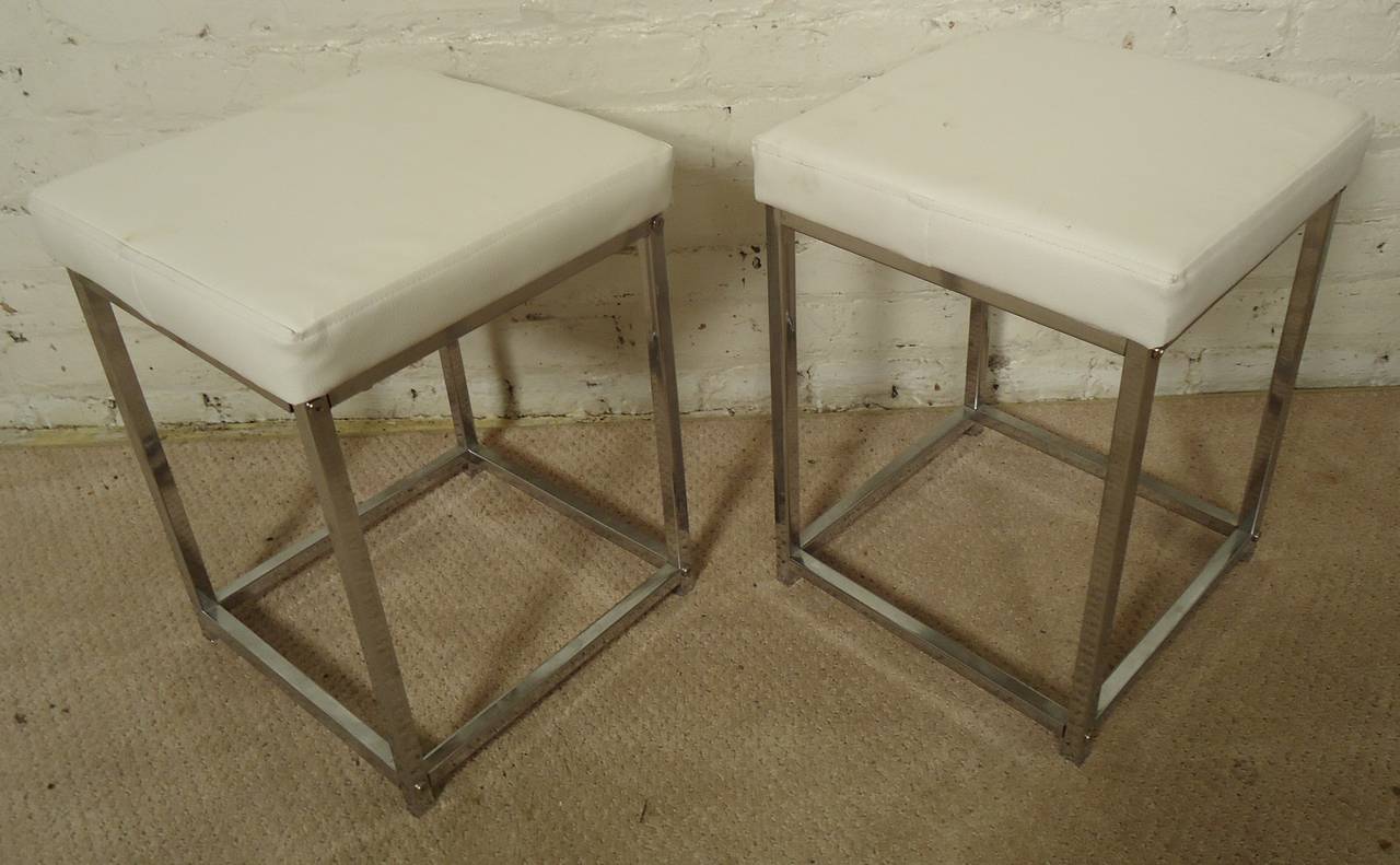 Mid-Century Modern Pair of Baughman Style Midcentury White and Chrome Stools