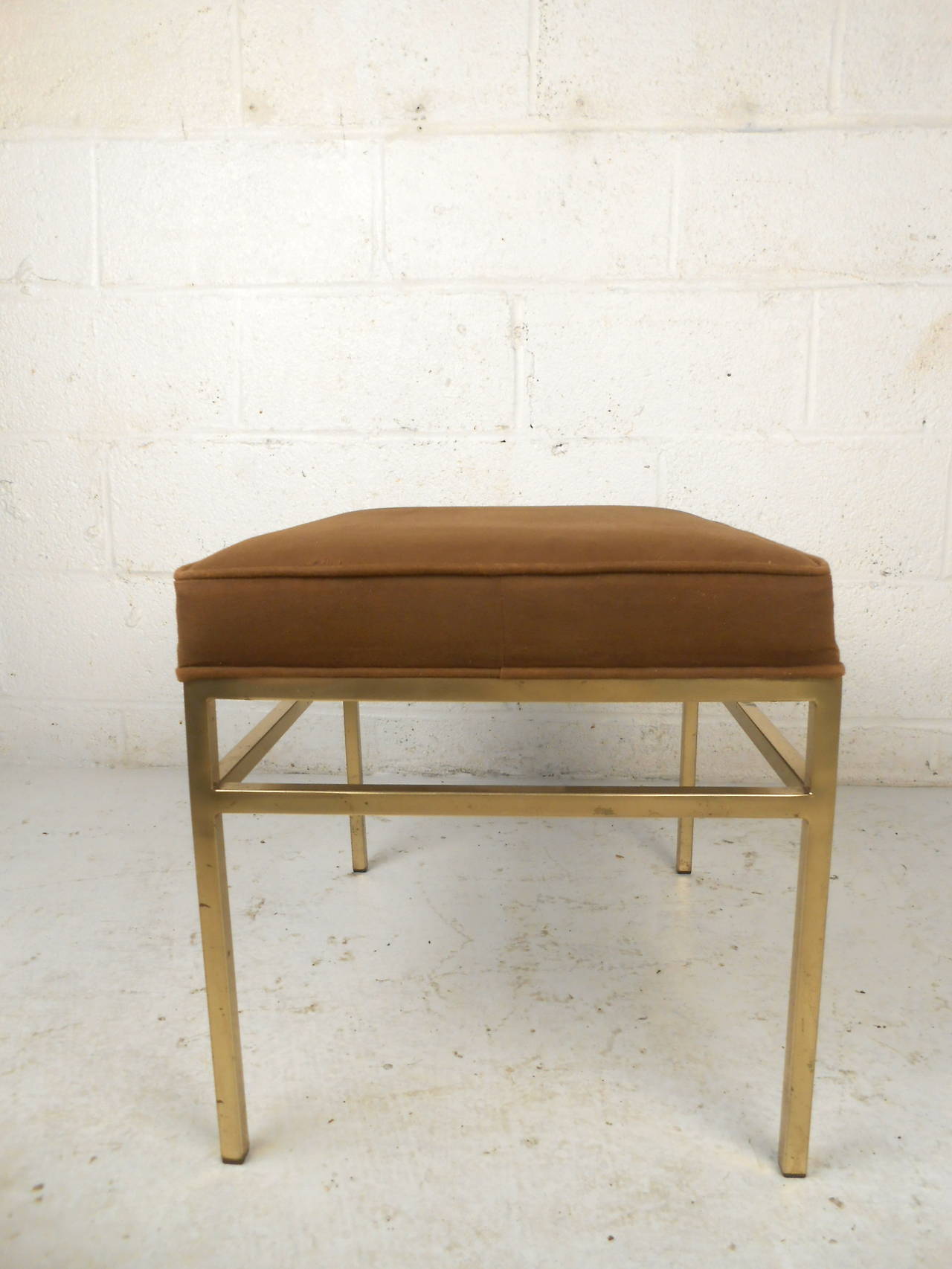 20th Century Hollywood Regency Style Upholstered Ottoman with Brass Base For Sale