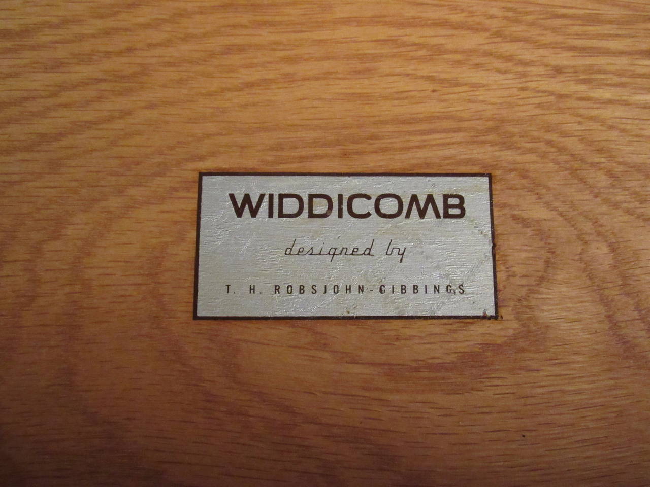 T.H. Robsjohn-Gibbings Tall Dresser for Widdicomb For Sale 3