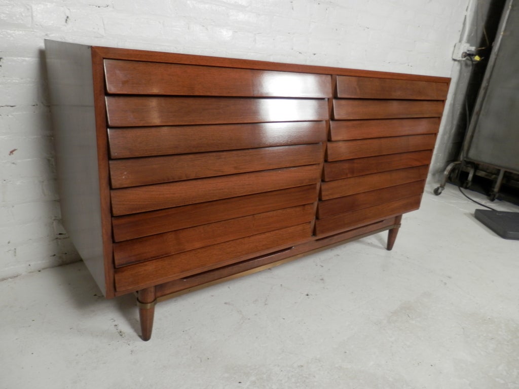 Mid-20th Century American Of Martinsville Six Drawer Louvered Front Dresser