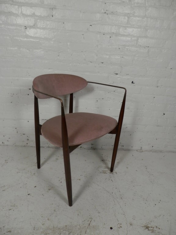 Classic 'Drumstick Chair' by Ib Kofod-Larsen 5