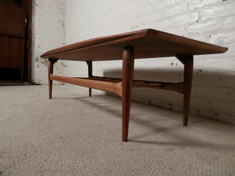 Mid-20th Century Attractive Curved Edge Table w/ Slat Shelf