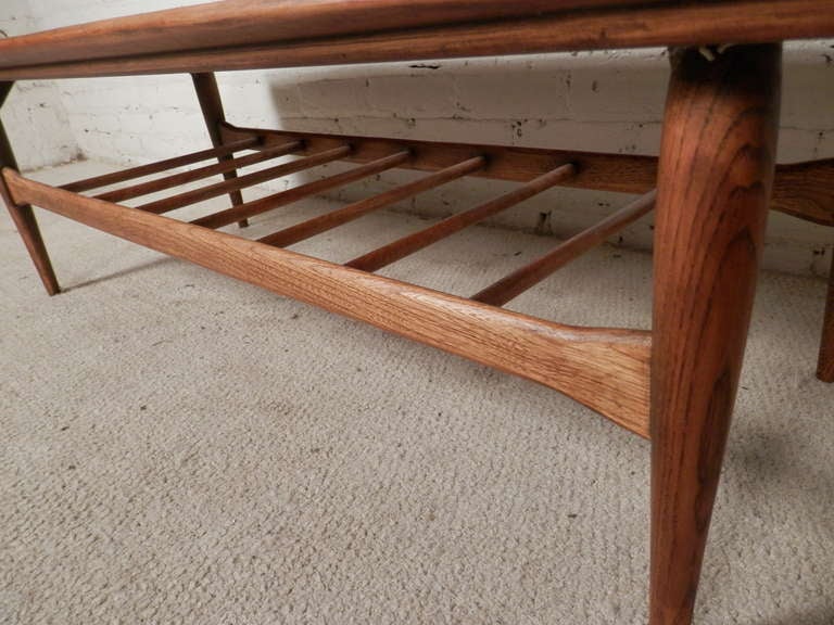 Attractive Curved Edge Table w/ Slat Shelf 1