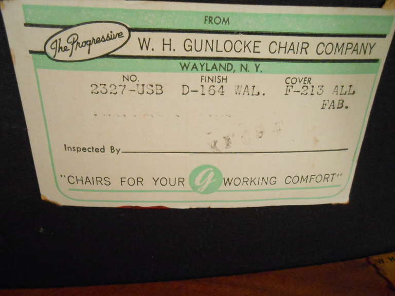 Mid-20th Century Mid-Century Modern Pair of Walnut Frame Armchairs by Gunlocke