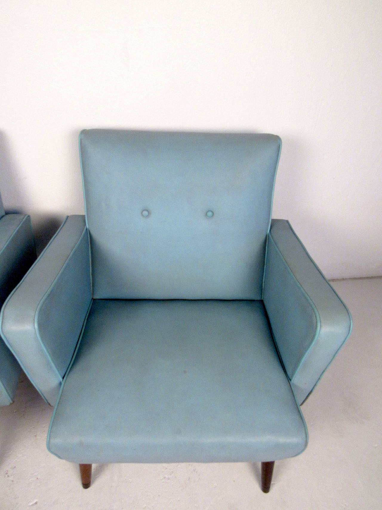 American Midcentury Lounge Chairs in the Style of Paul McCobb For Sale