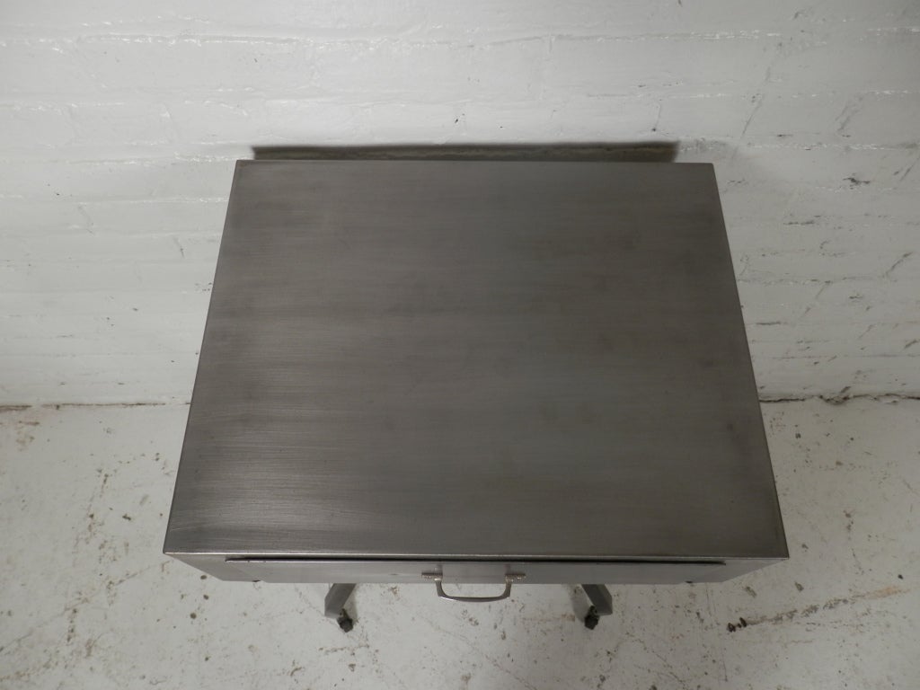Industrial Metal Rolling Medical Table 4