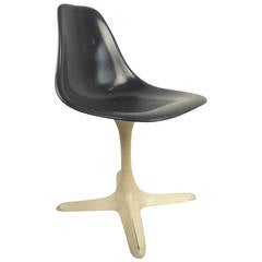 Vintage Saarinen Style Fiberglass Chair by Burke