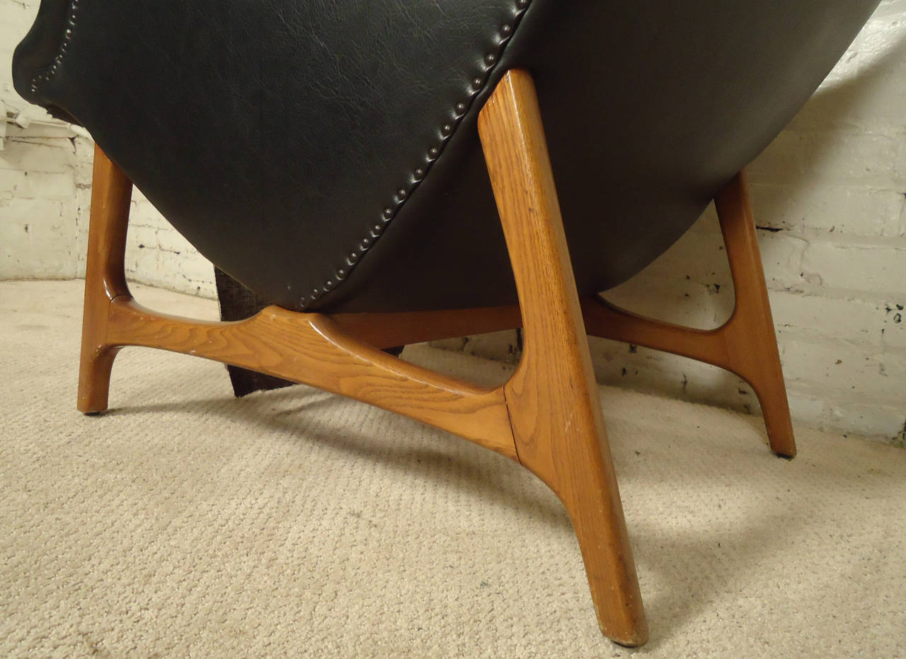 Midcentury Norwegian Lounge Chair by B.J. Hansen 1