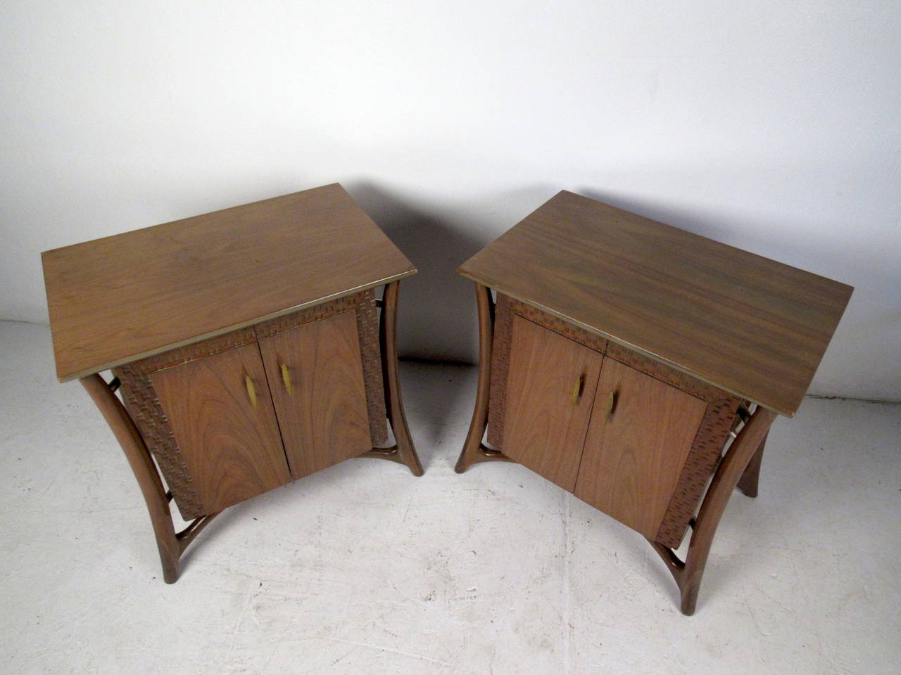 Pair Vintage Nightstands Attributed to Piet Hein In Good Condition For Sale In Brooklyn, NY