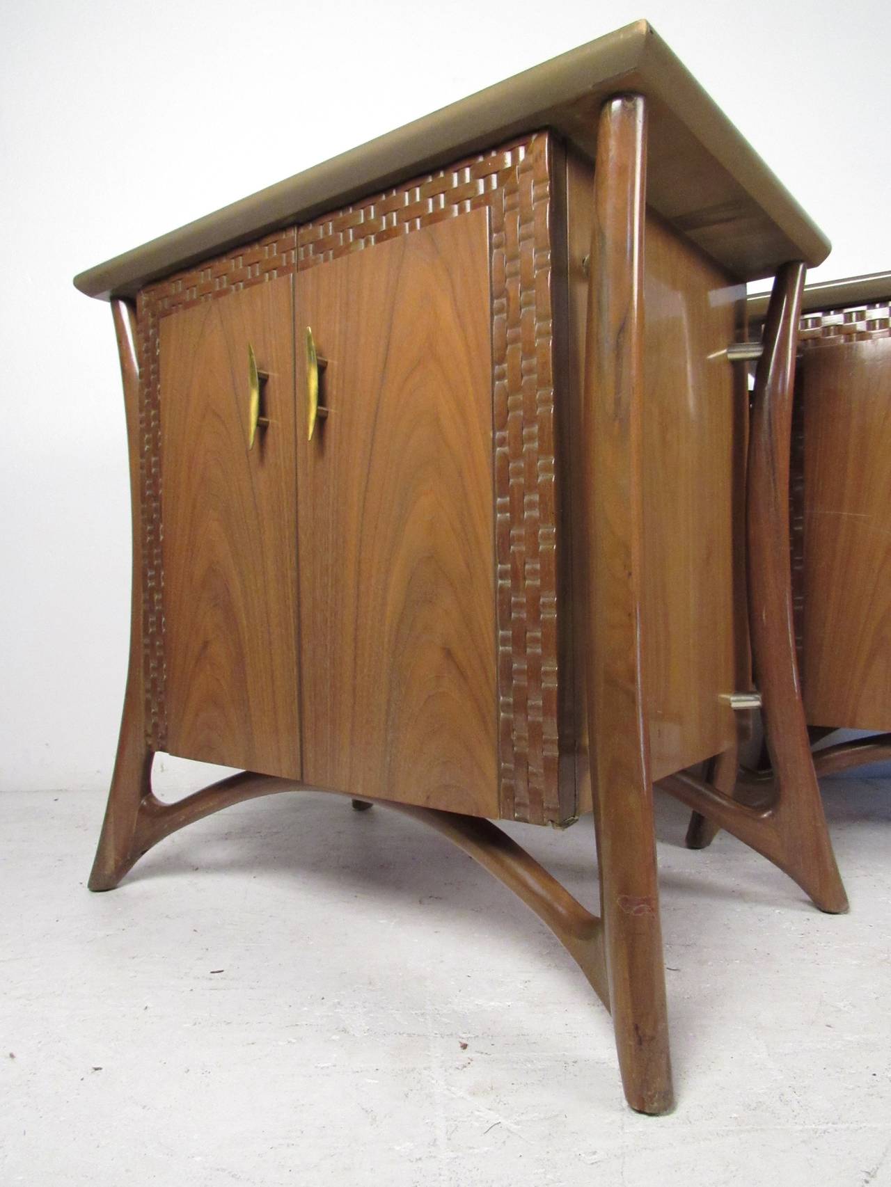 Mahogany Pair Vintage Nightstands Attributed to Piet Hein For Sale