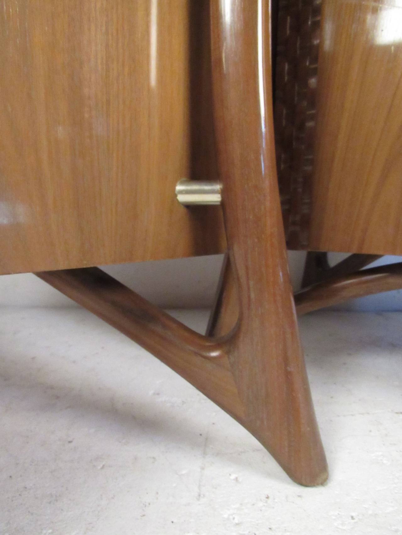 Pair Vintage Nightstands Attributed to Piet Hein For Sale 1