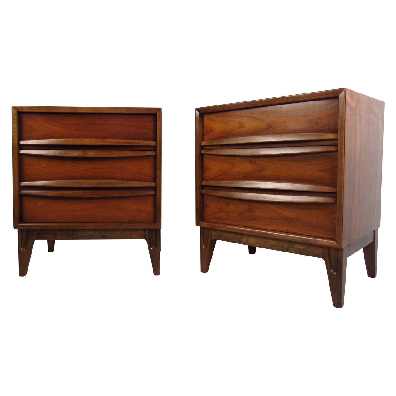 Pair of Midcentury Curved Front Walnut Nightstands For Sale at 1stdibs