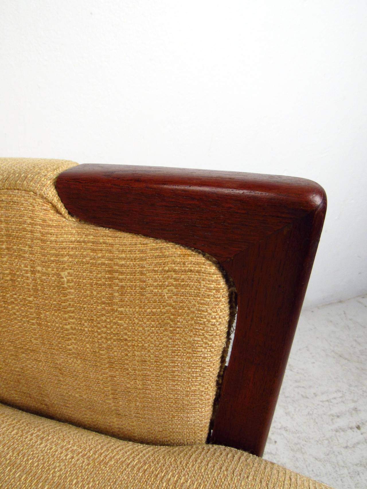 20th Century Mid-Century Modern High Back Lounge Chair