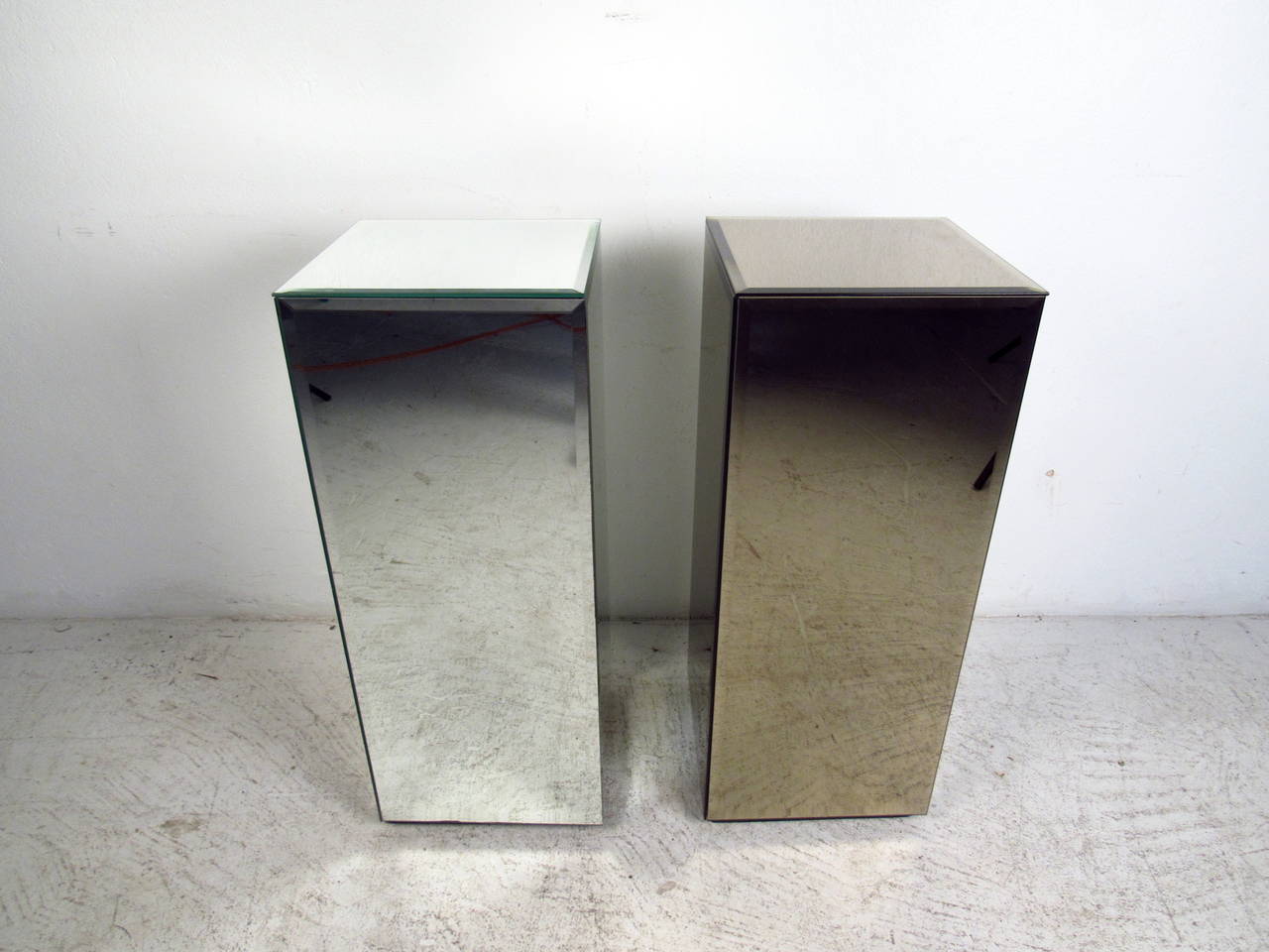 Mid-Century Modern Pair of Mirrored Pedestals