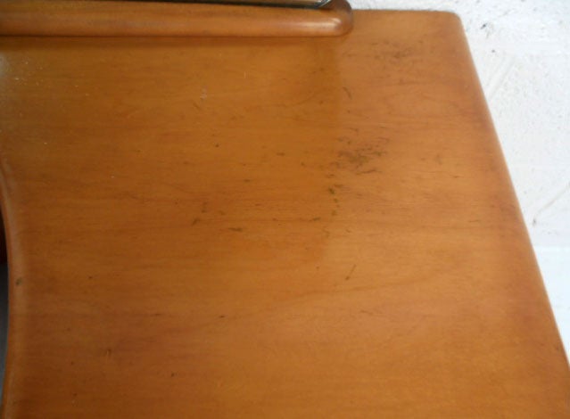 Heywood Wakefield Mirrored Vanity In Good Condition In Brooklyn, NY