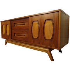 Mid-Century Modern Walnut and Oak Credenza 6