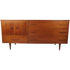 Mid-Century Long Walnut Dresser 7