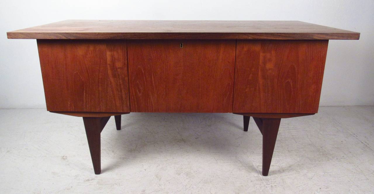 Mid-20th Century Arne Vodder Desk with Finished Back