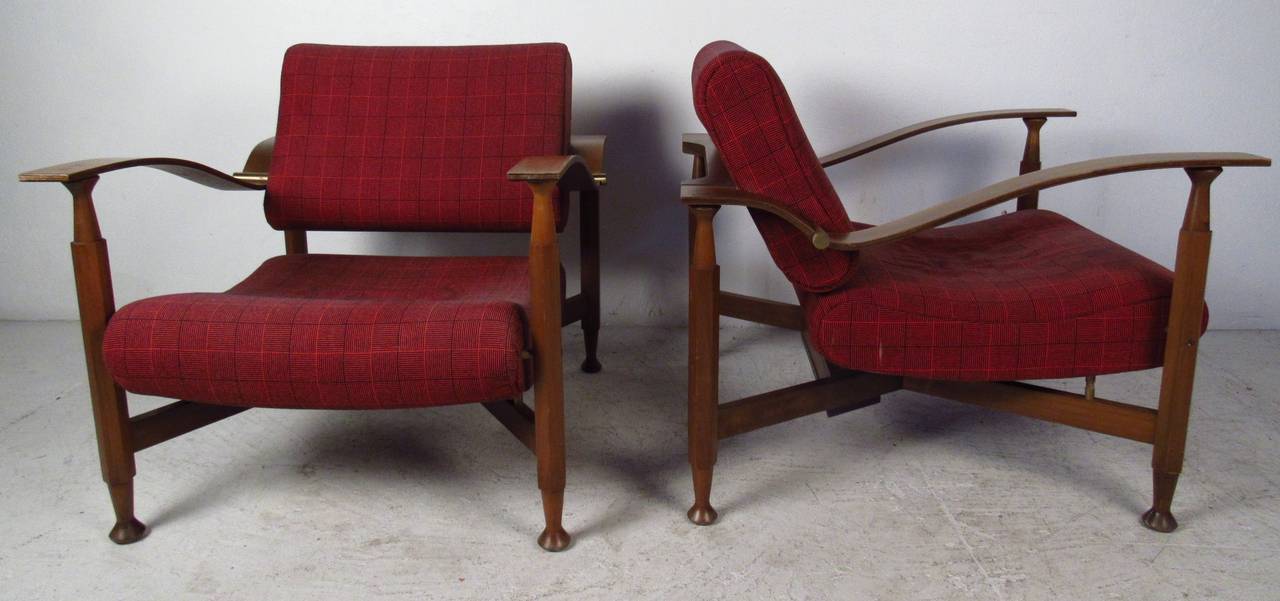 Pair of Sculpted Teak Midcentury Upholstered Lounge Chairs In Good Condition In Brooklyn, NY