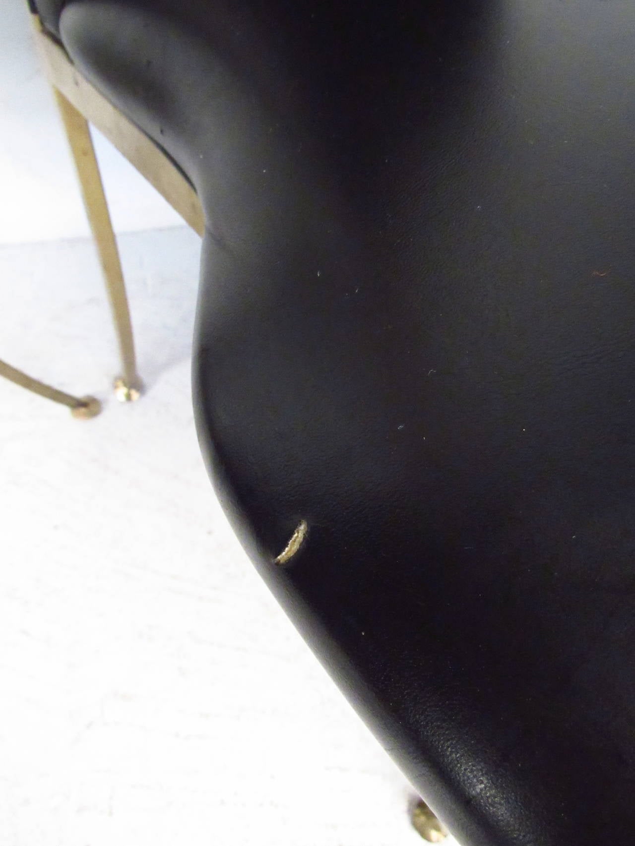 Set of Four Midcentury Regency Style Brass Chairs In Good Condition For Sale In Brooklyn, NY