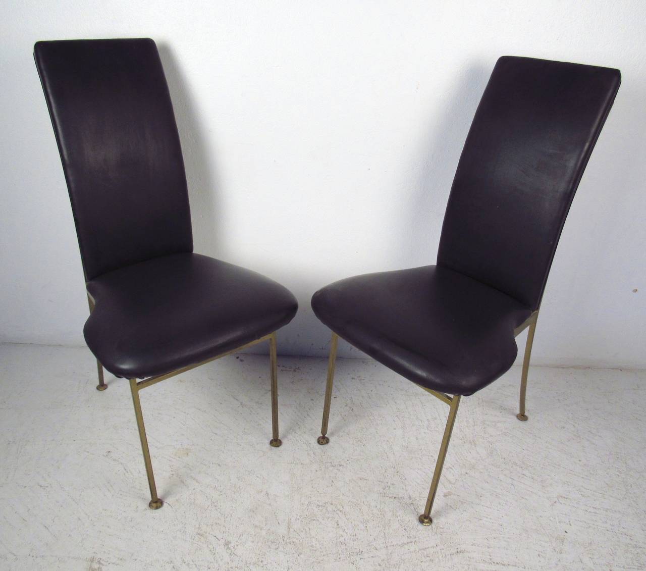 Mid-Century Modern Set of Four Midcentury Regency Style Brass Chairs For Sale