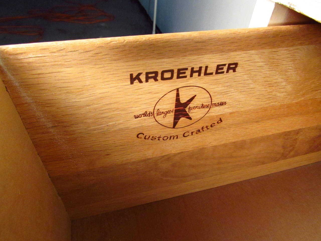 dating kroehler furniture